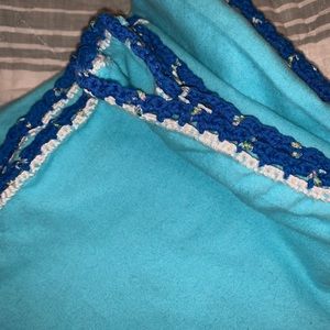 Baby blanket with crochet border